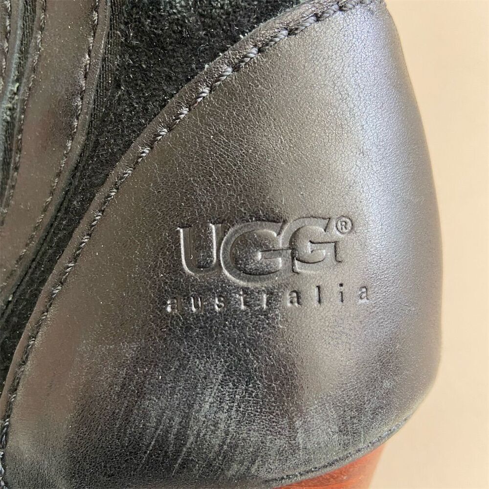 UGG Women's Black Ankle Booties Size 8 Suede Leather Casual Pull-On - Picture 4 of 6